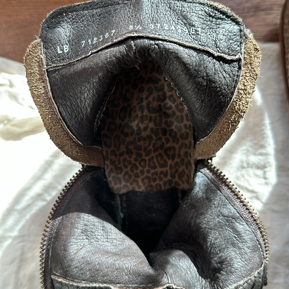 LIBERTY BLACK Leopard Leather Booties - Size 8.5 - Picture 6 of 8